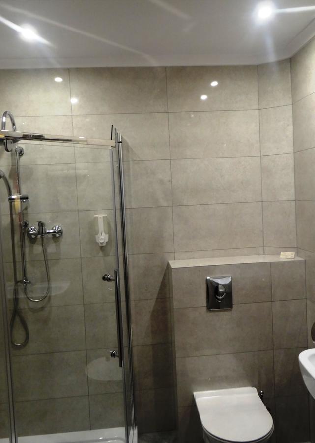 Hotel San Remo Zgierz Zewnętrze zdjęcie